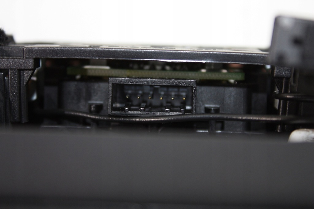 фото №5, Лампа кабины панель освещение audi a4 b6