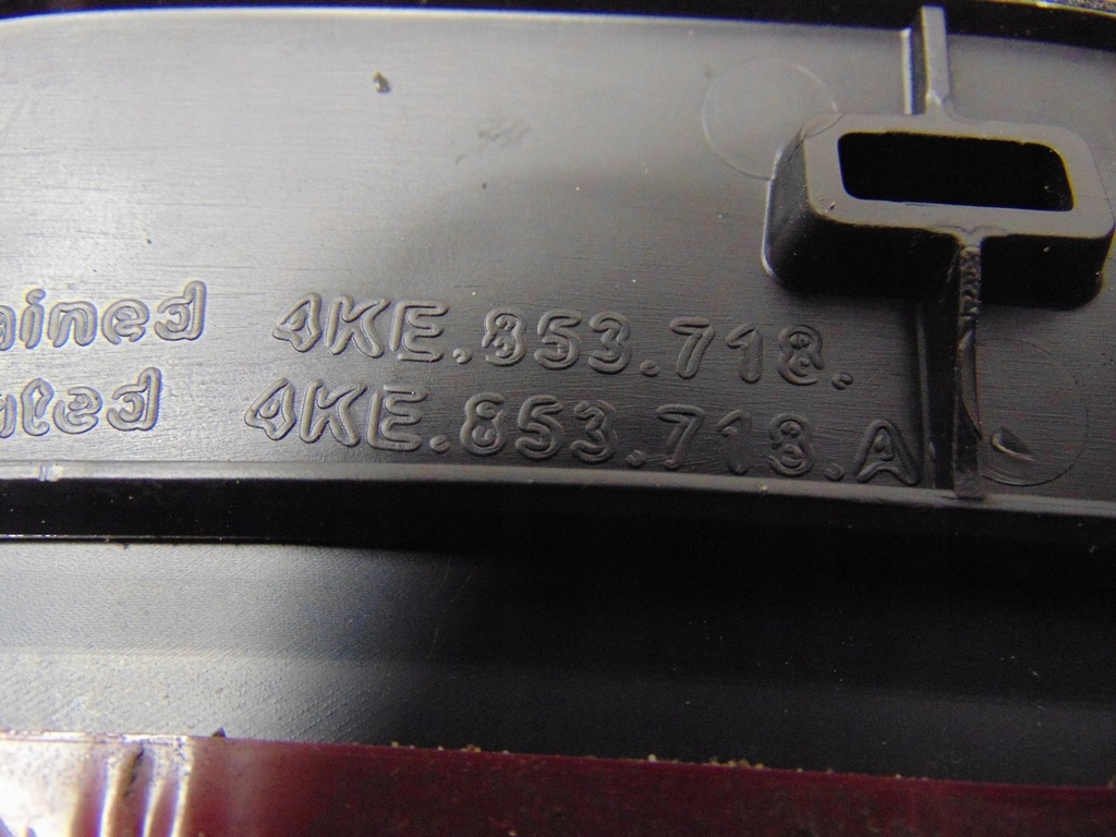 фото №14, Молдинг накладка крыла правый перед audi e-tron 4ke 4ke853713