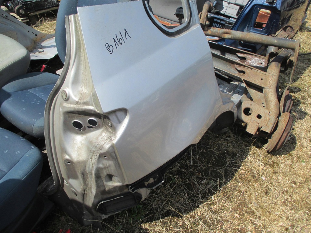 фото №9, Mazda 2 ii 02-07 крыло правый задняя