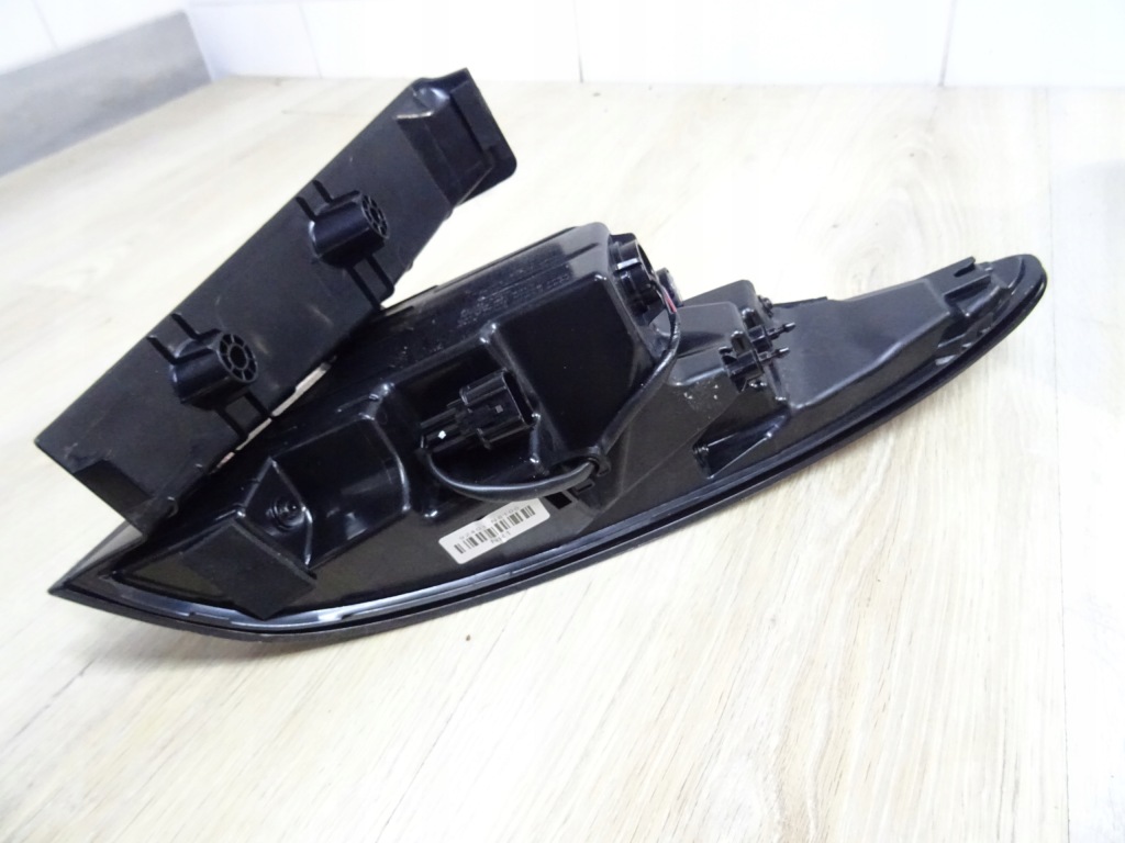 Фара задняя левая led tucson 4 92401-n8100 в Украине