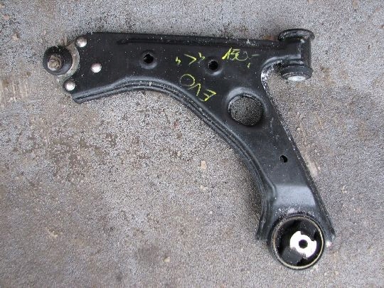 фото №1, Рычаг левый fiat grande punto evo 2009 rok.