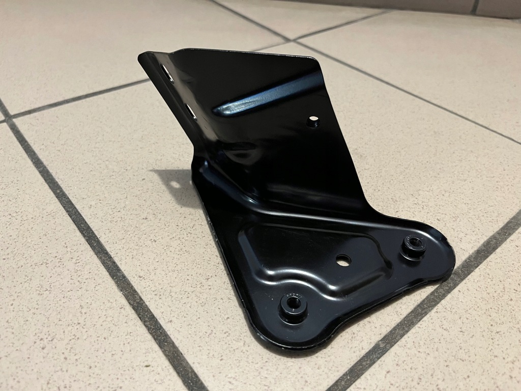 фото №1, Seat toledo iv skoda rapid кронштейн крыла левый