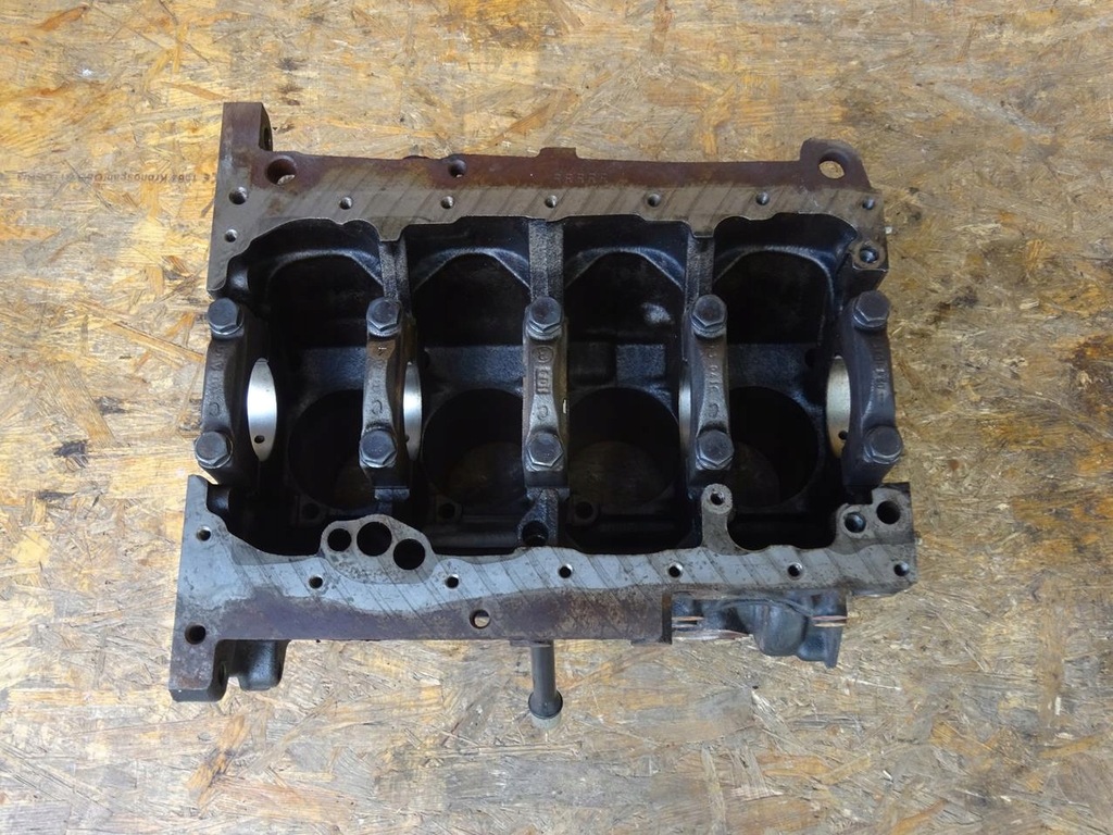 фото №10, Audi tt 8n s3 8l leon cupra r 1.8t bam amk apx apy блок двигателя 06a103021c