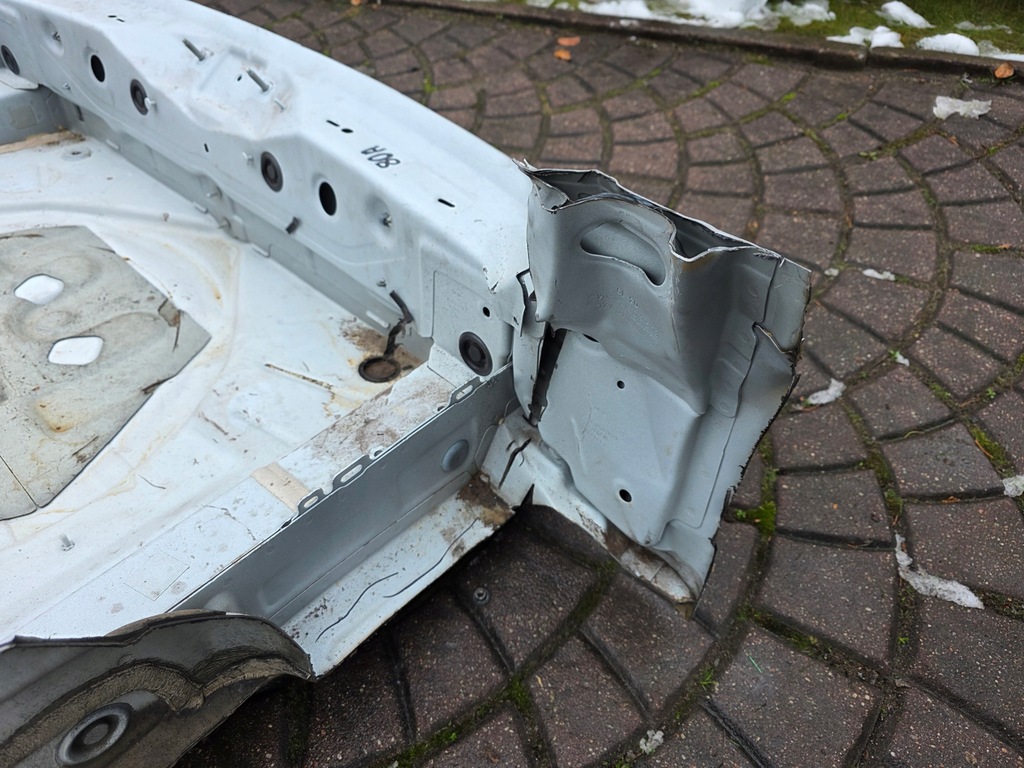 фото №8, Поддон багажника pas задний audi q5 80a fy ii ly9c