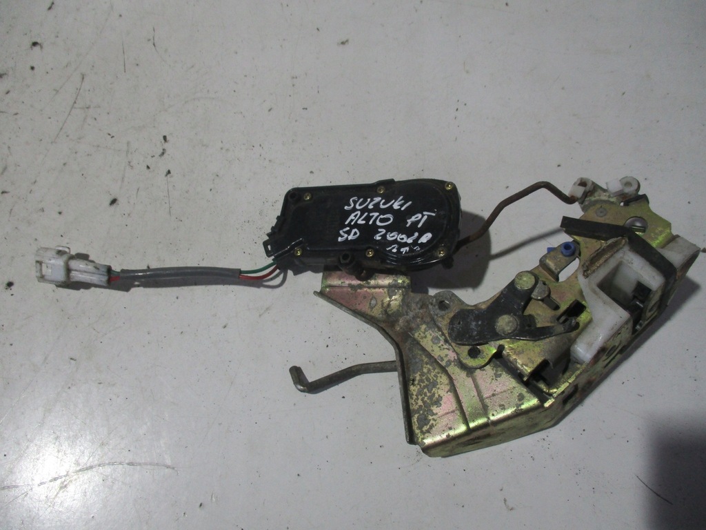 фото №1, Замок дверь задний правый suzuki alto v 2002r