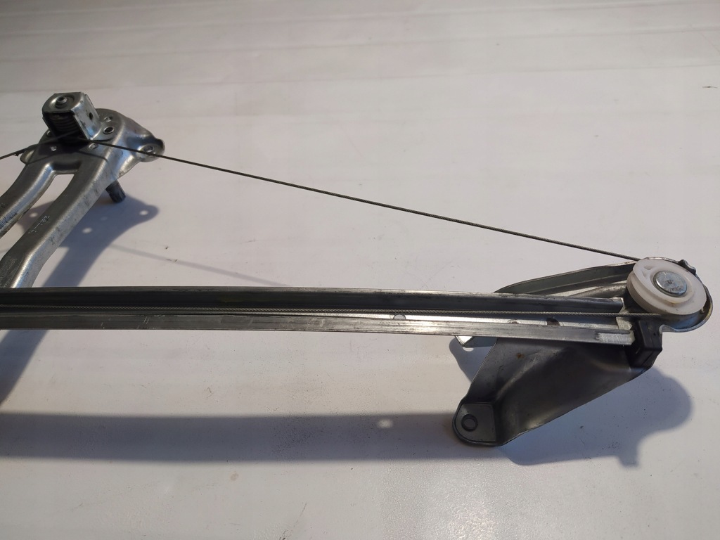 Подъемник стекло правый задняя - opel zafira b Цена