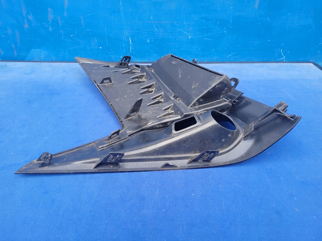 фото №11, Lexus nx nx350h nx450h+ f-sport 21- 2021- решітка права бампера перед