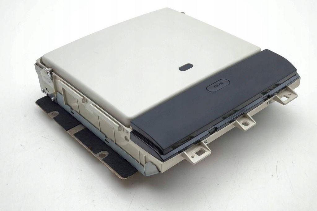 фото №10, Экран навигации chrysler grand voyager v rt ml48801 2.8l дизель 120kw