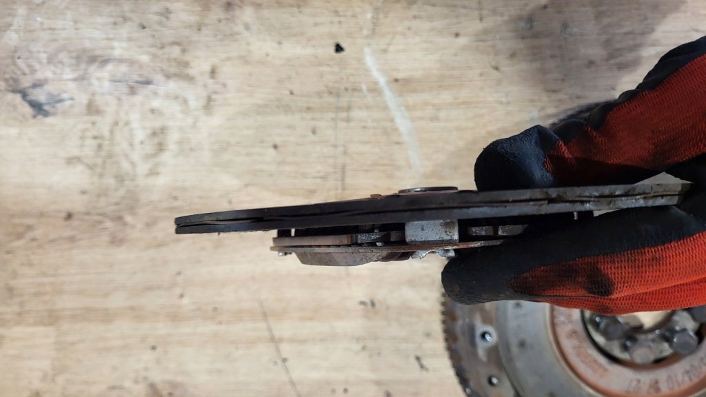 фото №8, Колесо маховик диск прижим сцепление комплект clio iii 3 hb 3d lift 1,5 dci