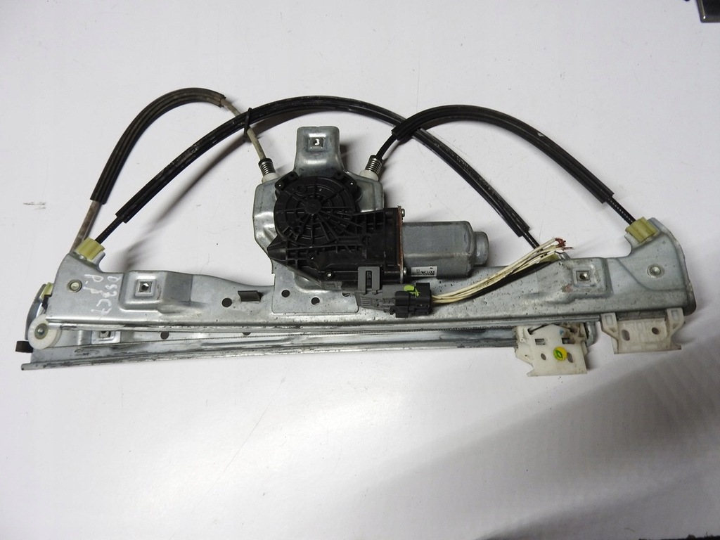 фото №11, Citroen ds3 09-14 подъемник стекло правый перед