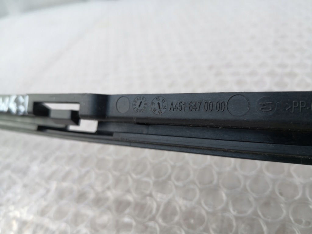 фото №4, Smart fortwo a451 lift 12- направляющая бампера заднего