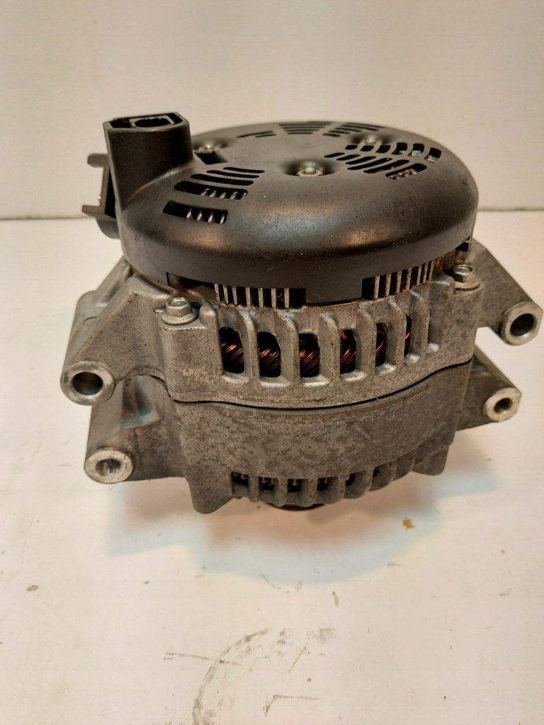 Генератор bmw f10 f20 f30 f31 f15 f12 n55 3.5 Недорого