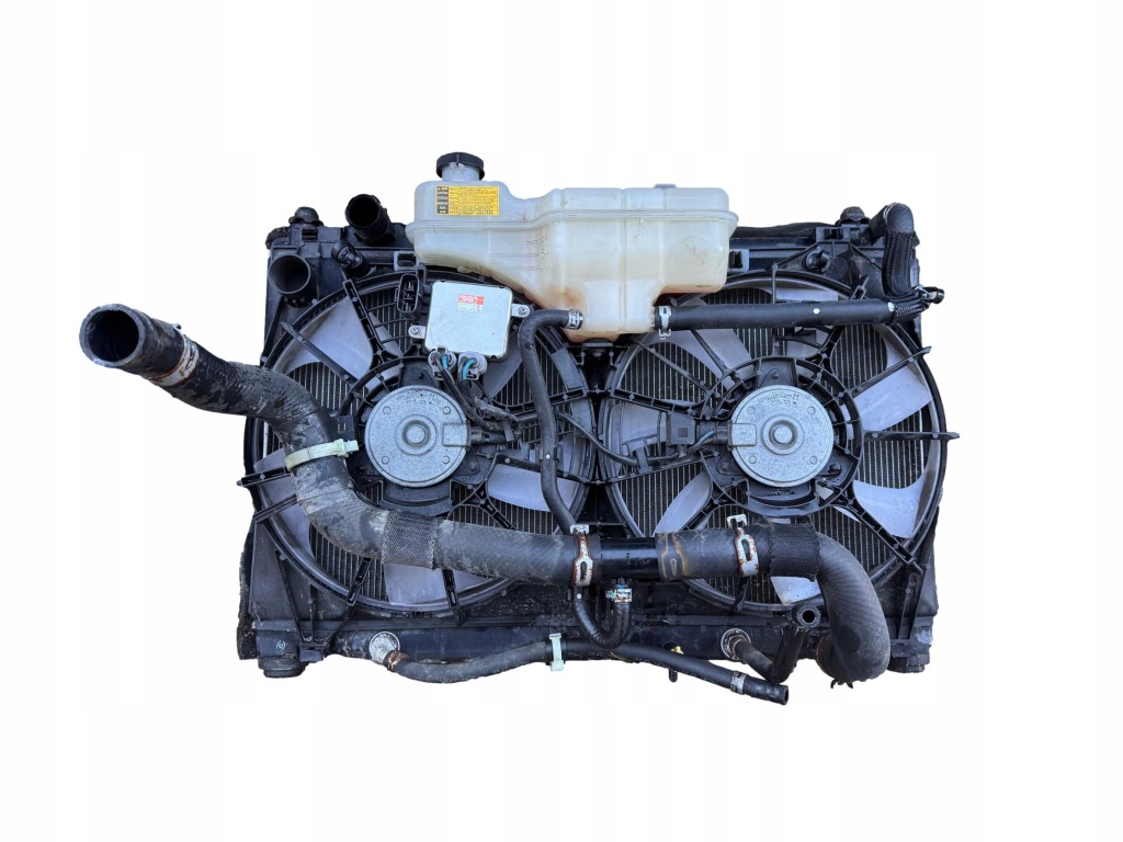 Купить Lexus is 300h радиатор комплект вентиляторы корпус бачок расширительный