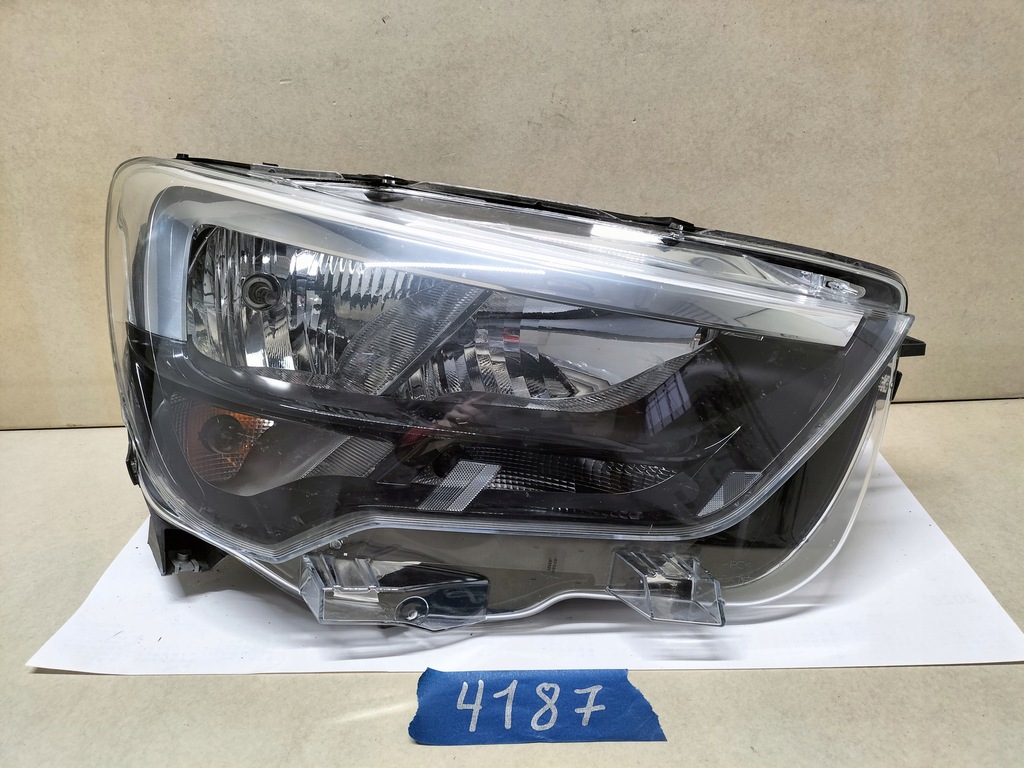 фото №1, Лампа передняя правая gm 9816825480 opel combo 18-