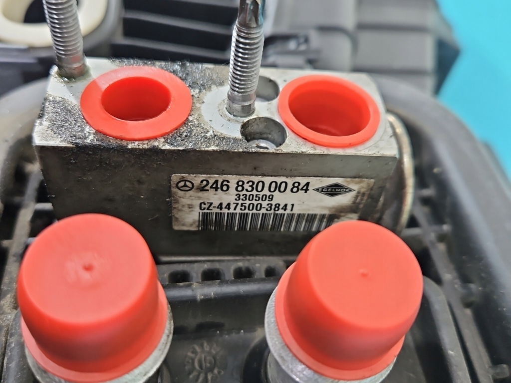 Отопитель infiniti q30 a2468305401 с Разборки