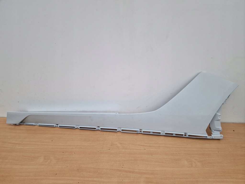 фото №1, Lamborghini aventador s левая молдинг порог порог