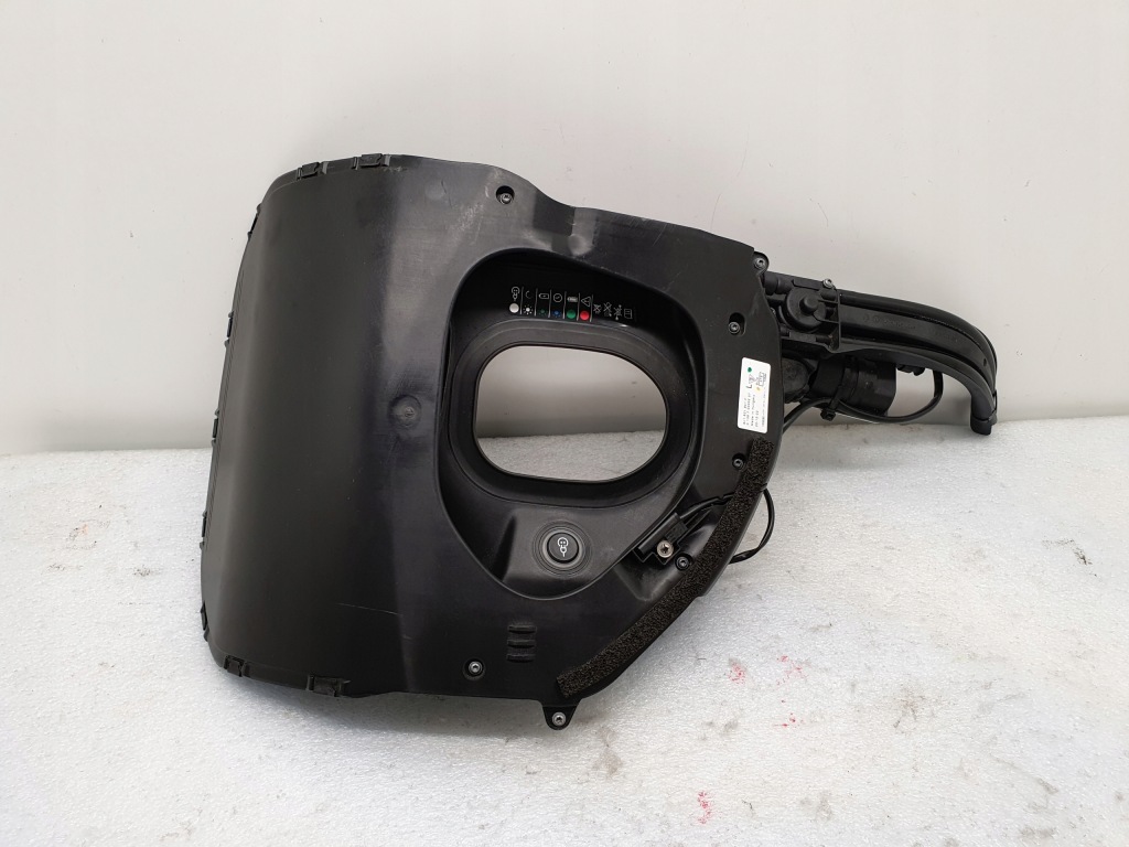 фото №1, Porsche taycan роз'єм заряджання ліва 9j1821941f