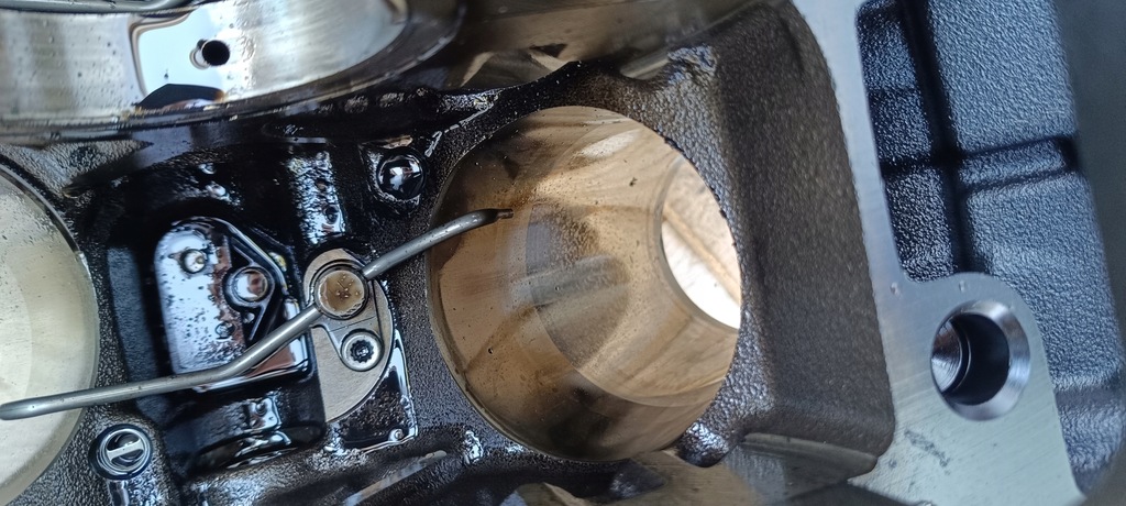 фото №11, Блок двигуна підпори вала audi a4 b8 8k a5 8t a6 c6 2.7 3.0 tdi 059103023g