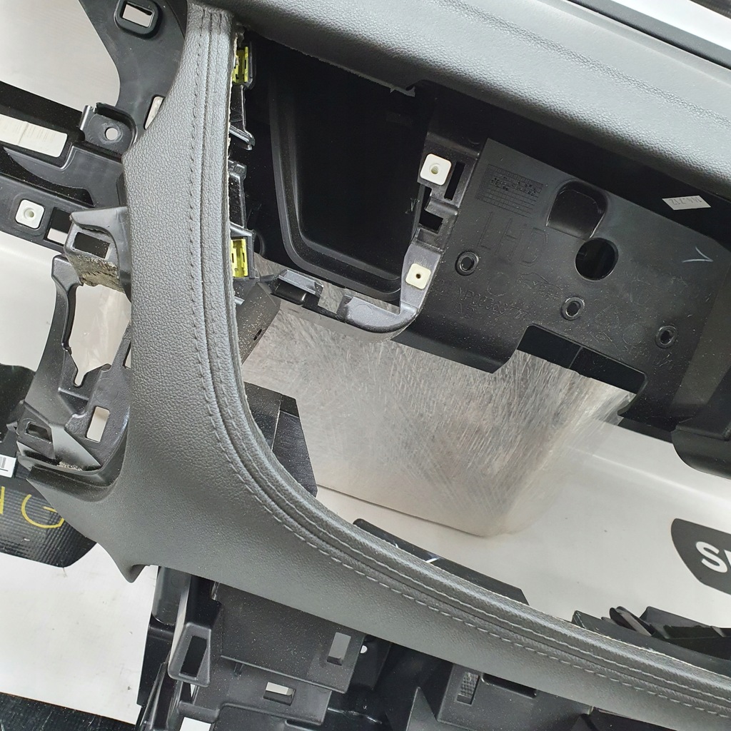 фото №7, Grandland приборная панель консоль подушки безопасности ремни подушка безопасности