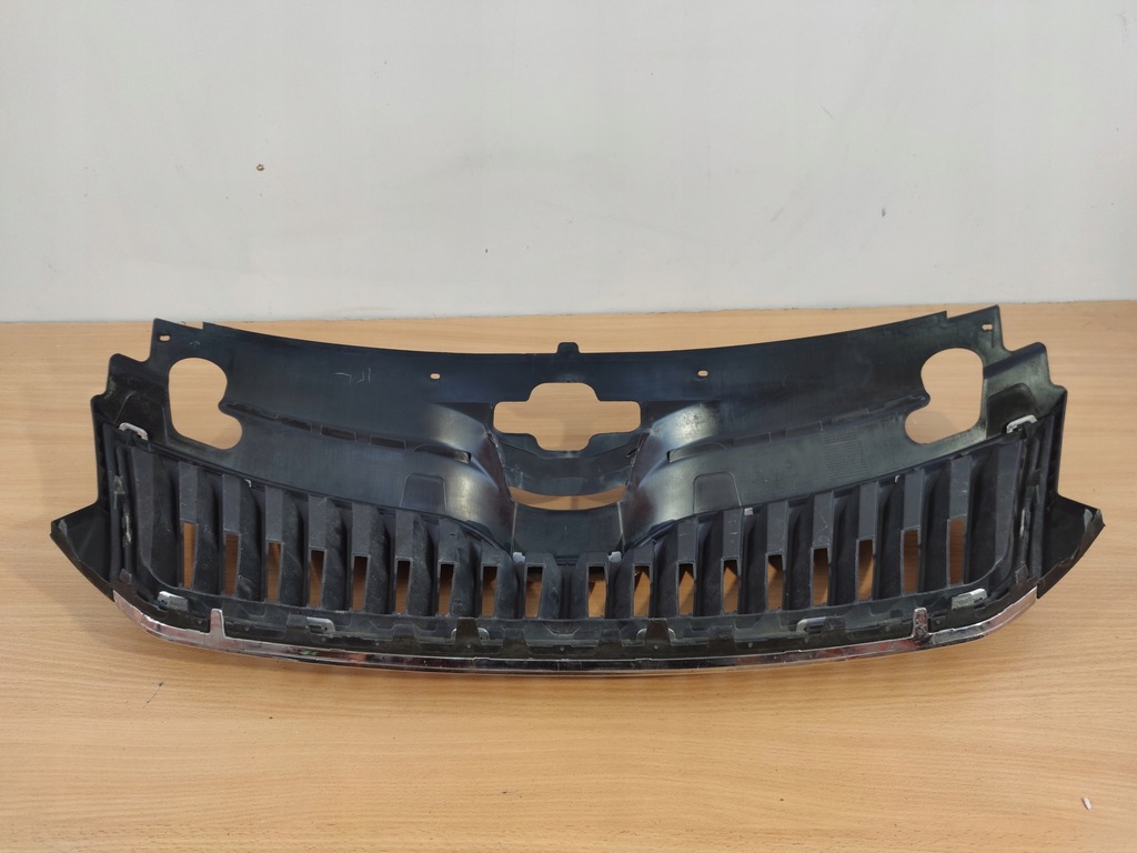 фото №3, Skoda rapid решётка радиатора решётка радиатора верхний решётка бампера 5ja