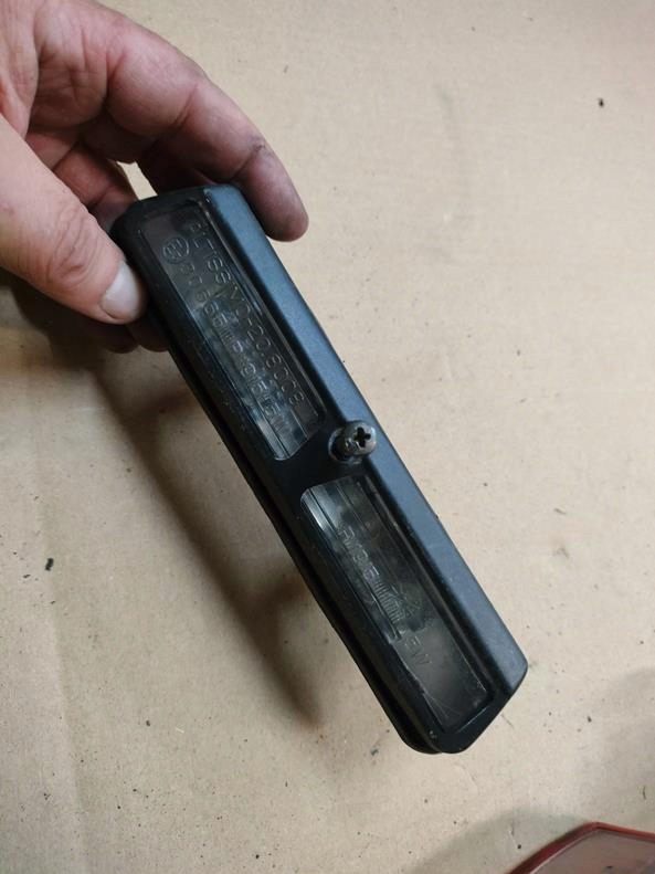 Купити Лампа номерного знака alfa romeo alfasud ti оригінальний номер