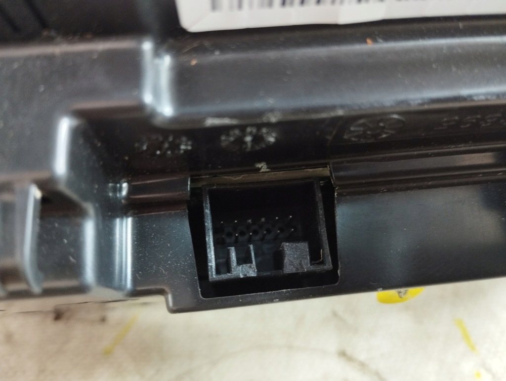 фото №6, Bmw x1 15-22 лічильник прилади usa