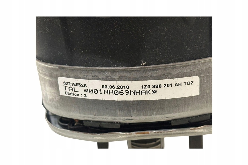 фото №7, Подушка безпеки водія skoda yeti 5l 1z0880201ah 2.0l дизель 103kw 2011