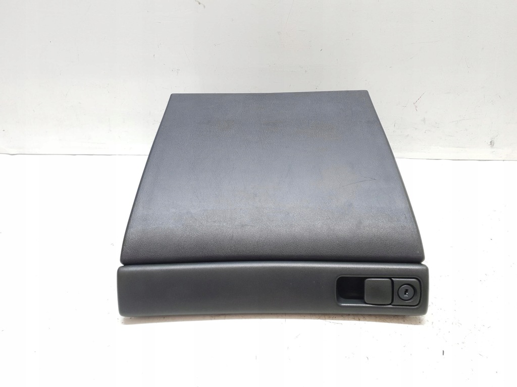 фото №1, Бардачок панели консоли volvo v40 s40