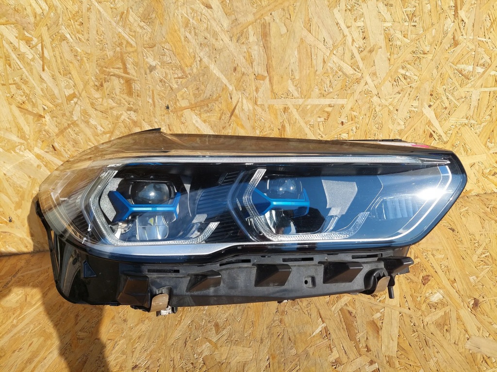 фото №1, Bmw x6 g06 2021 лампи передні