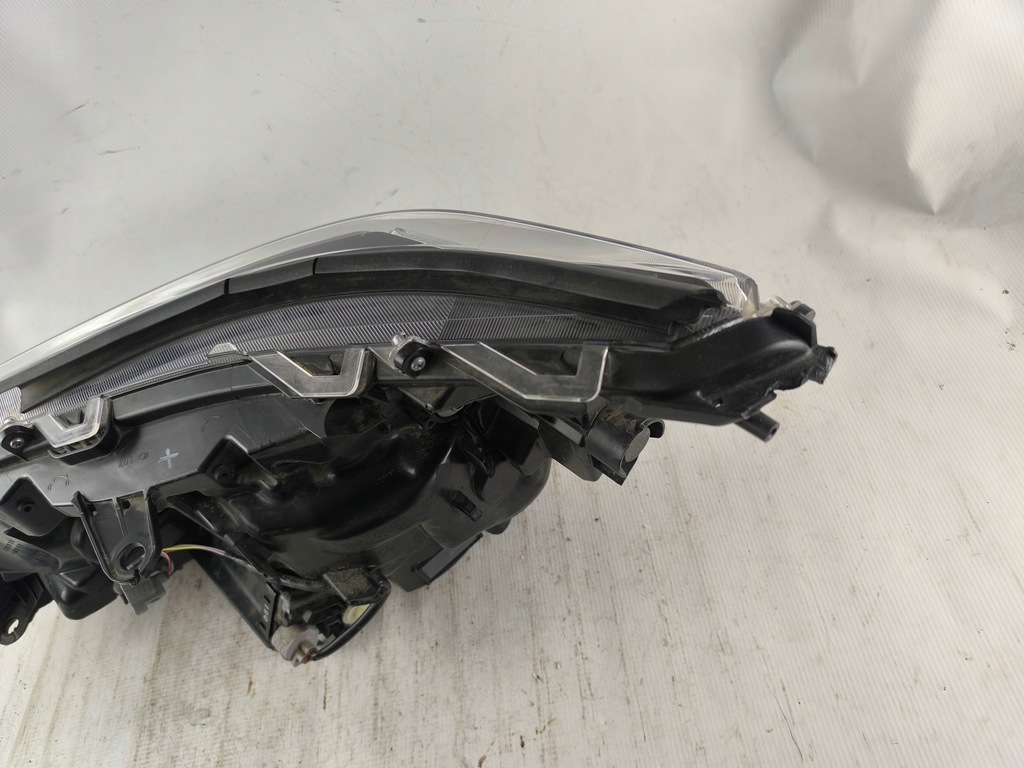 фото №9, Лампа правая full led toyota rav4 v 2019-2022 - europa
