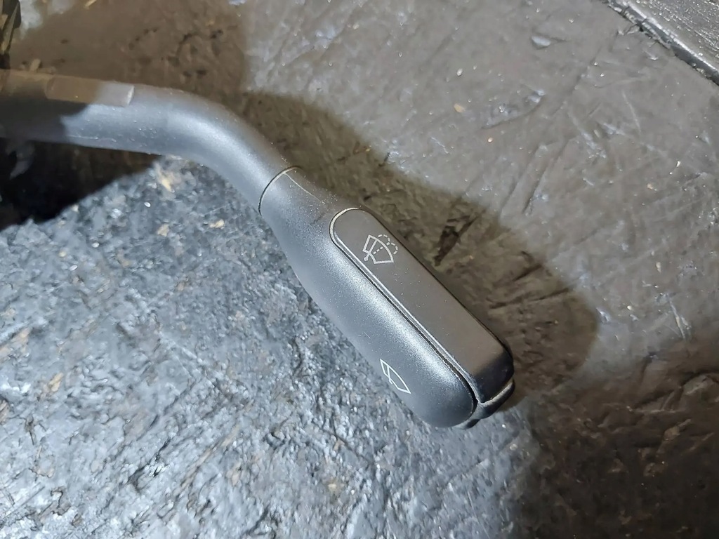 фото №13, Важіль / перемикач двірник комп'ютер audi a4 b5 8d 4d0953503