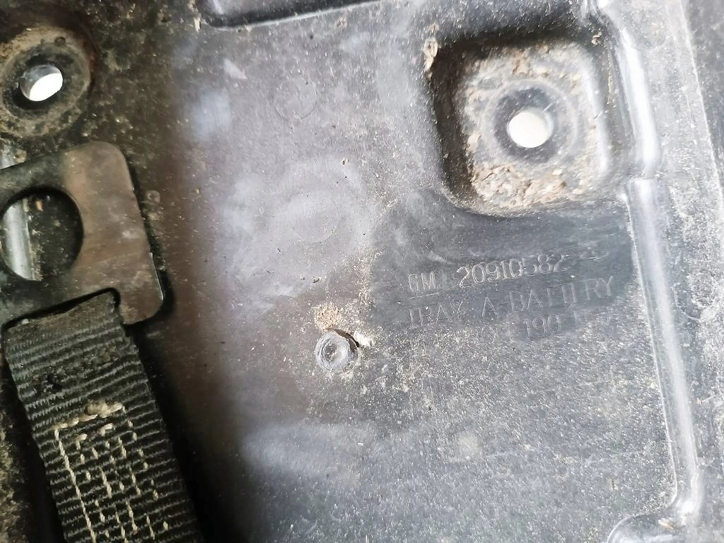 фото №6, Chevrolet malibu 2012 2,4 корпус аккумулятор