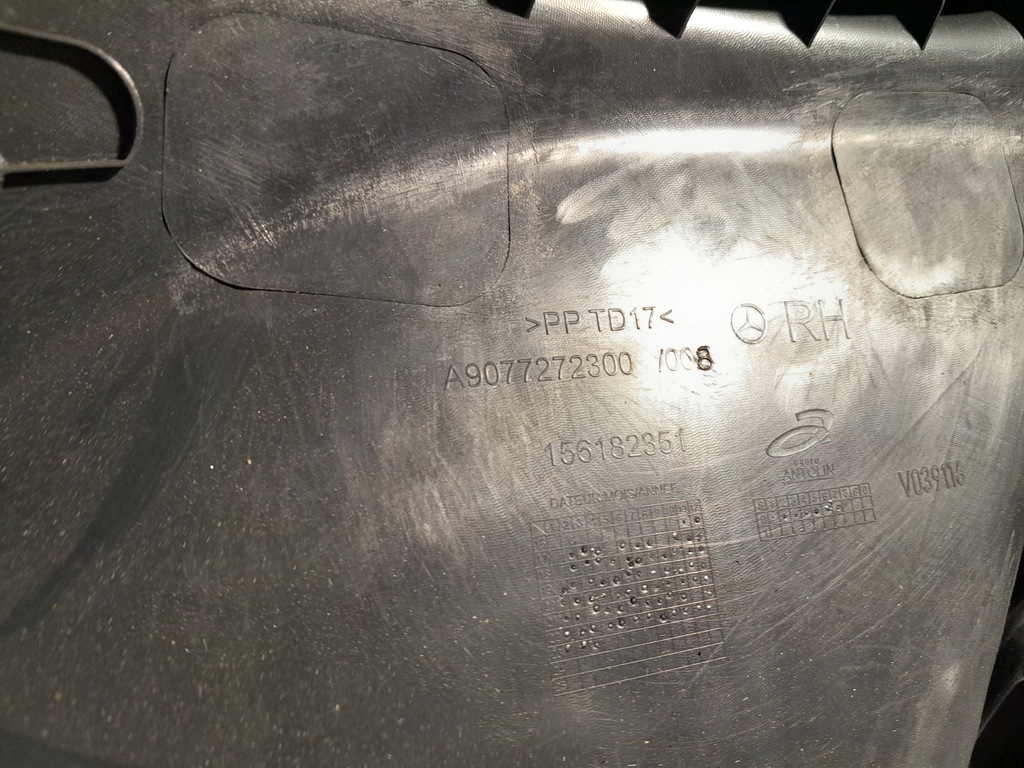 фото №10, Mercedes sprinter 907 910 обшивка дверь правый перед a9077201700