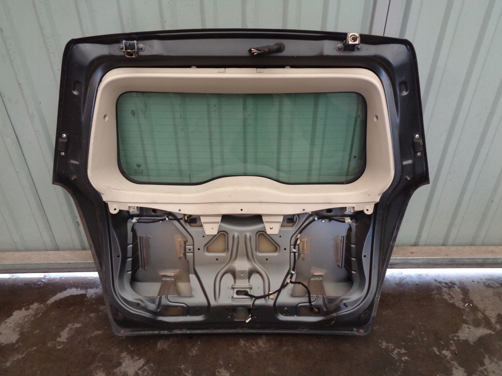 фото №9, Крышка багажника задняя с стекло as2 lancia musa fl lift 2007-2012r. grigio tiepolo 657