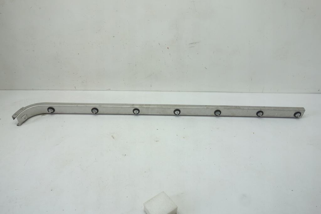 фото №1, Направляющая дверь раздвижных правых vw crafter ii 7c0