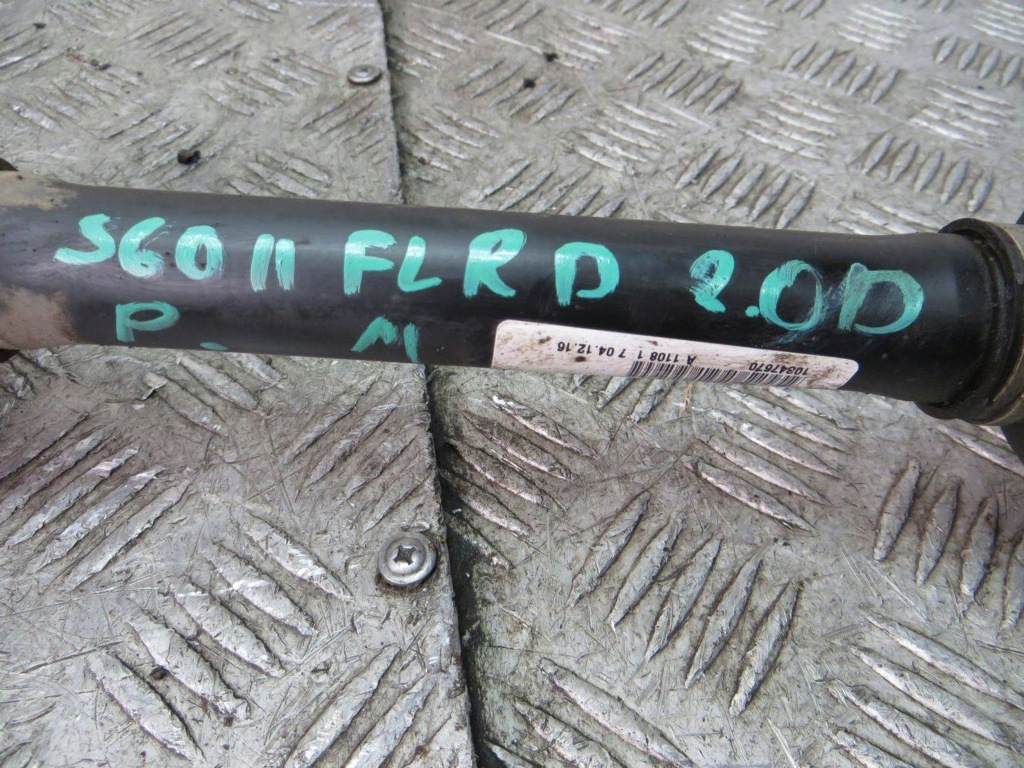 Volvo s60 2 v60 рестайлинг  2.0 приводной вал правая 31437521 Недорого