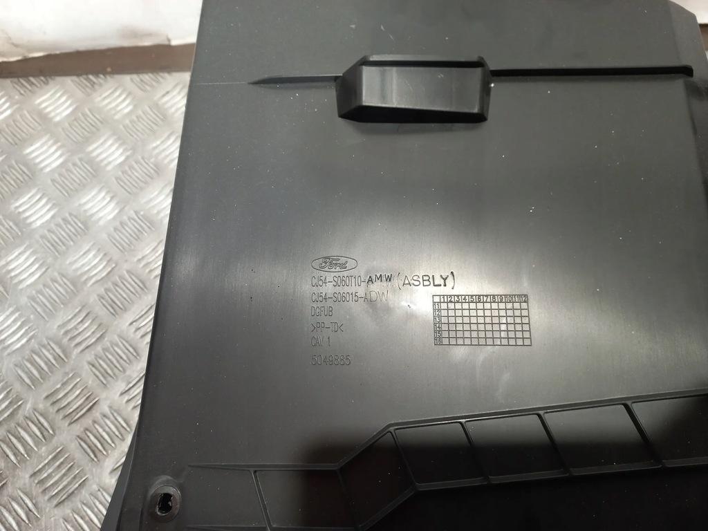 фото №6, Ford escape iii cj54s060t10amw бардачки, полиця