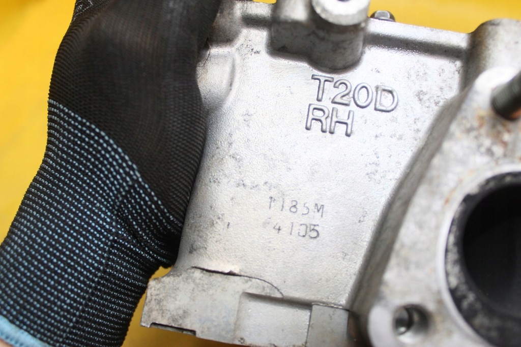 фото №13, Головка правая 2.0 d legacy iv rh104t20d ee20z