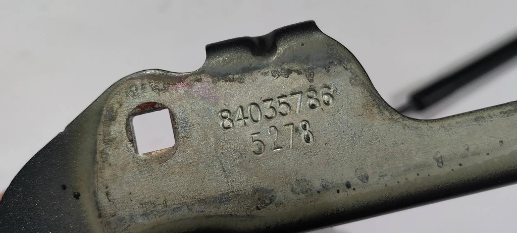 фото №9, Петля привод крышки багажника левый chevrolet camaro 2016-