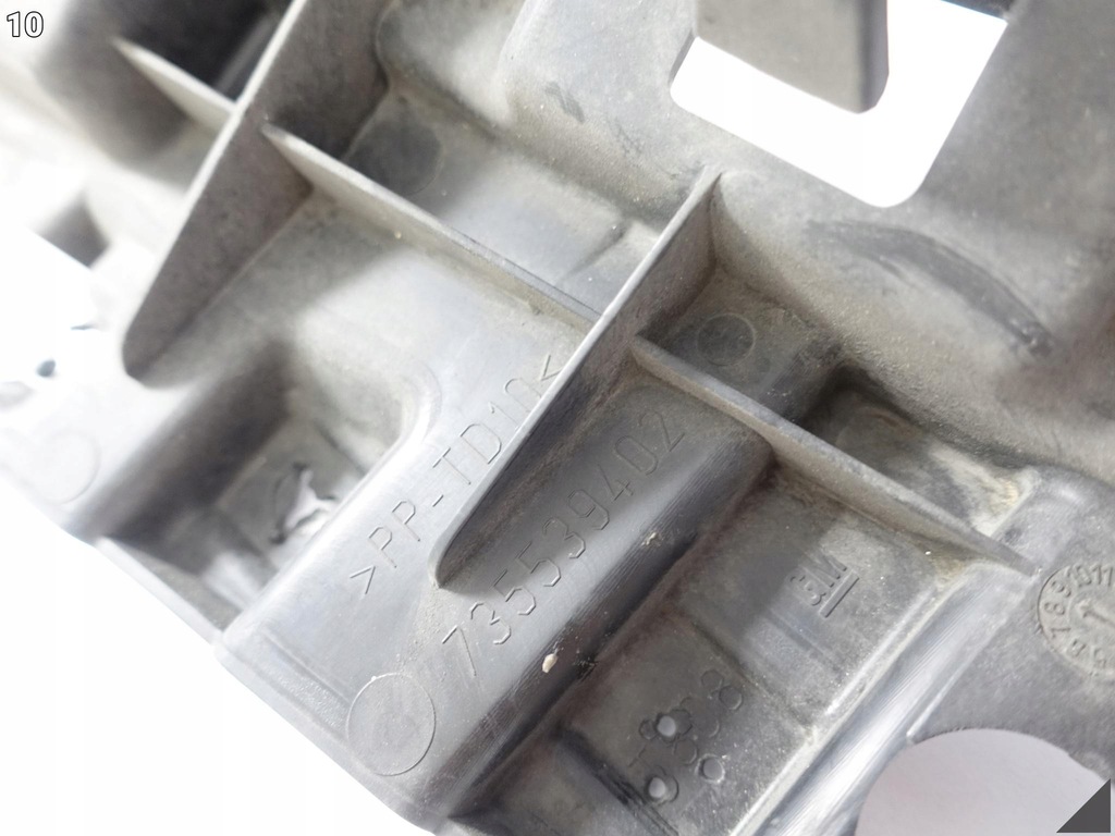 фото №11, Fiat doblo ii opel combo d верхній напрямна кронштейн w бампер перед