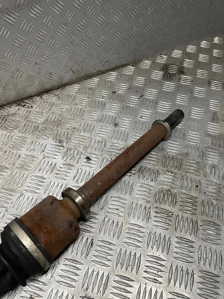 фото №3, Приводной вал правый перед renault megane iii scenic iii 8201030262