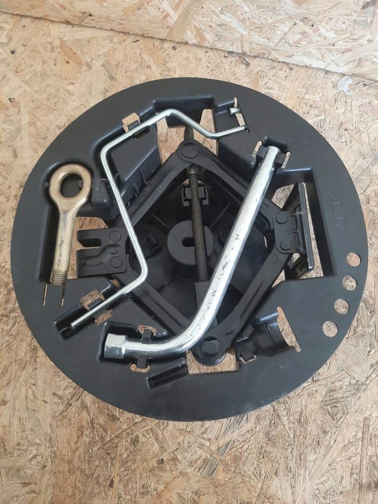 Купити Вкладиш багажника домкрат вушко ключ lancia ypsilon ii