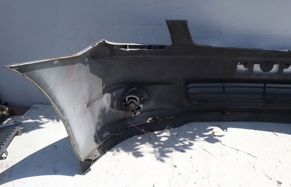 фото №8, Toyota corolla verso i бампер перед передній