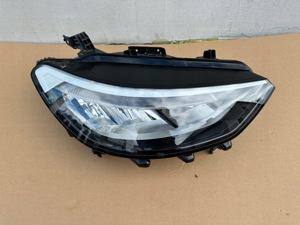 фото №5, Лампа vw id.3 id3 правая перед