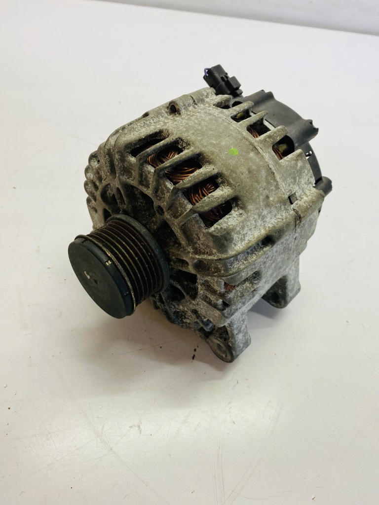 Купити Генератор peugeot citroen 9678048880