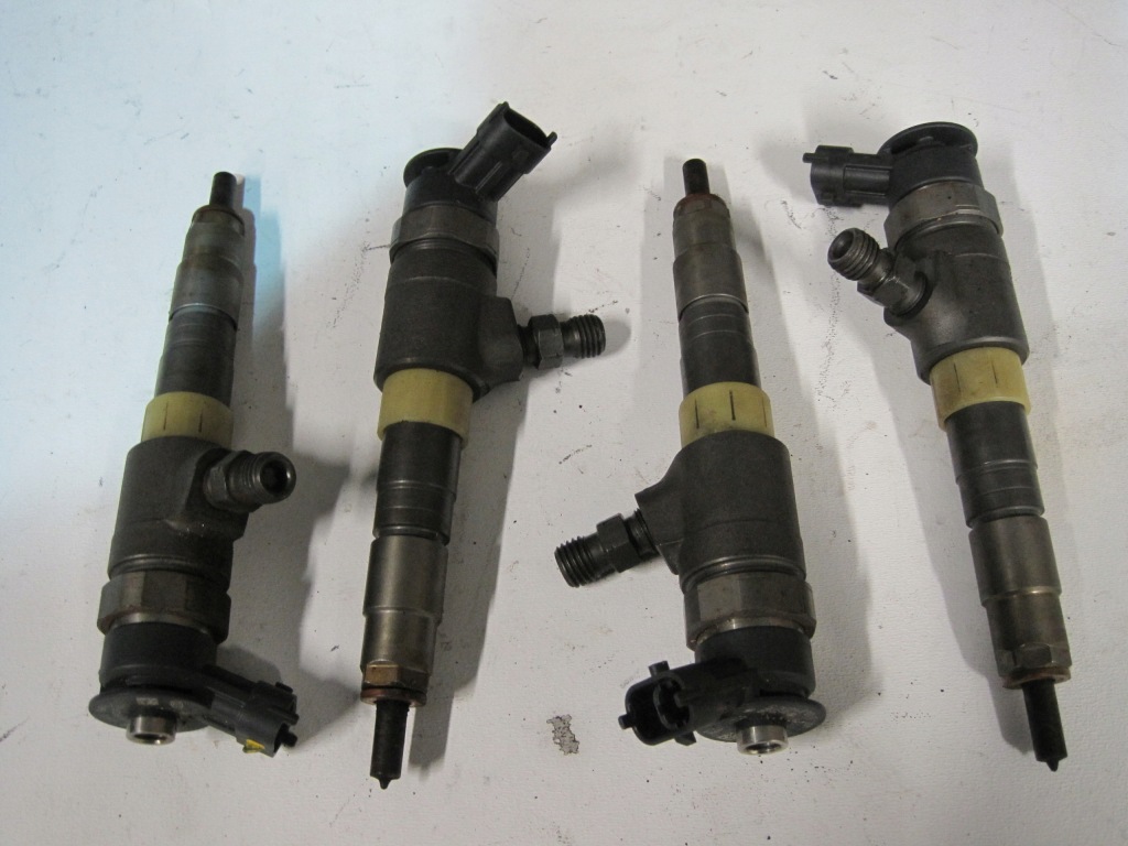 Купити Форсунка інжектор форсунки ford fiesta 0445110339