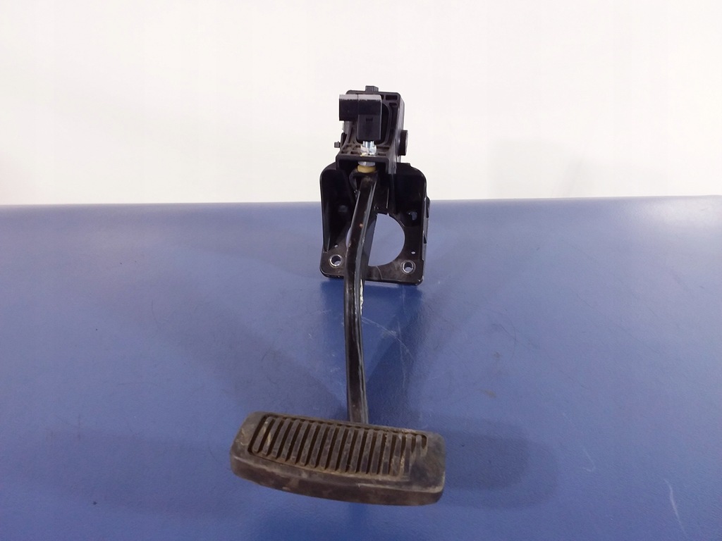 фото №1, Kia hyundai rondo carens iii педалі