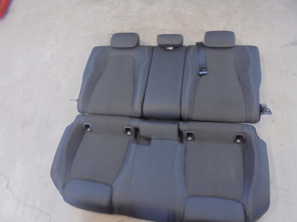 фото №7, Mercedes a klasa w177 сидіння заднє сидіння оббивка