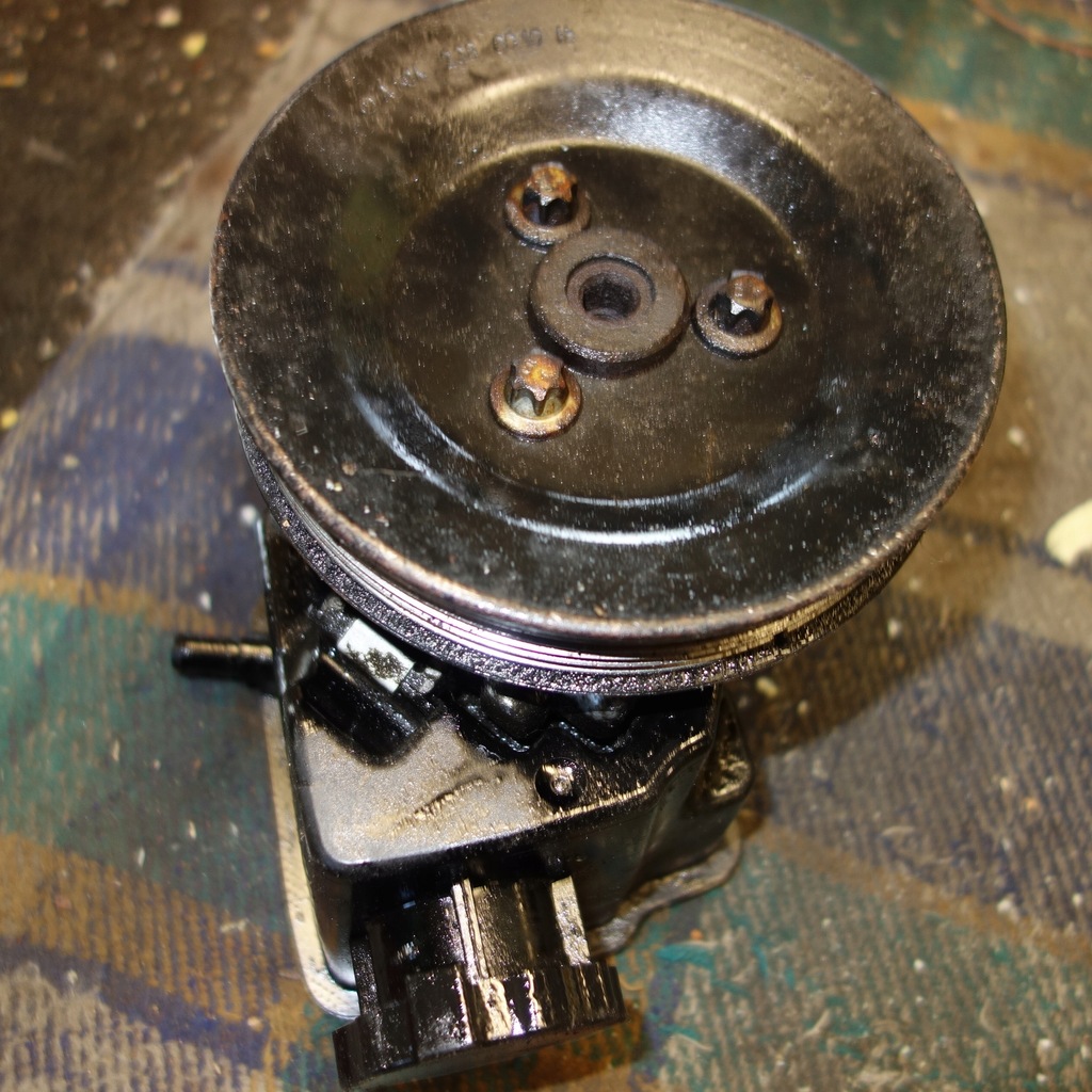 фото №1, Насос підсилювача 2,2 cdi w906 mercedes sprinter biturbo 646 2006r