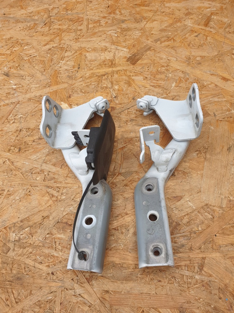 фото №1, Mercedes v-klasa vito w447 петли капот